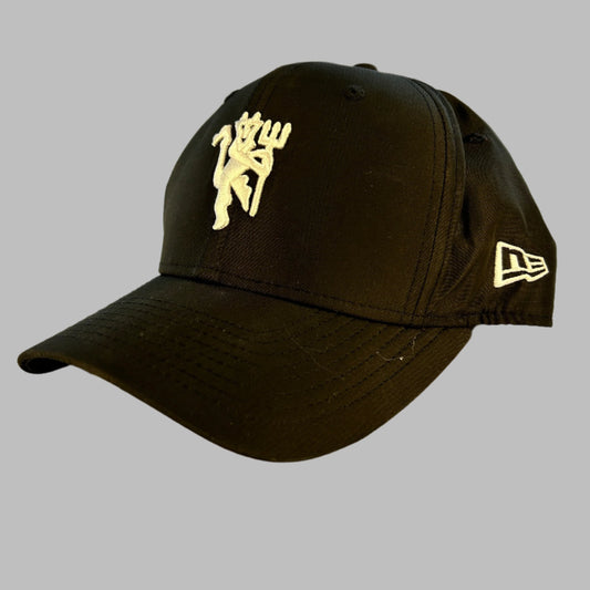 Manchester United White Devil Baseball Cap