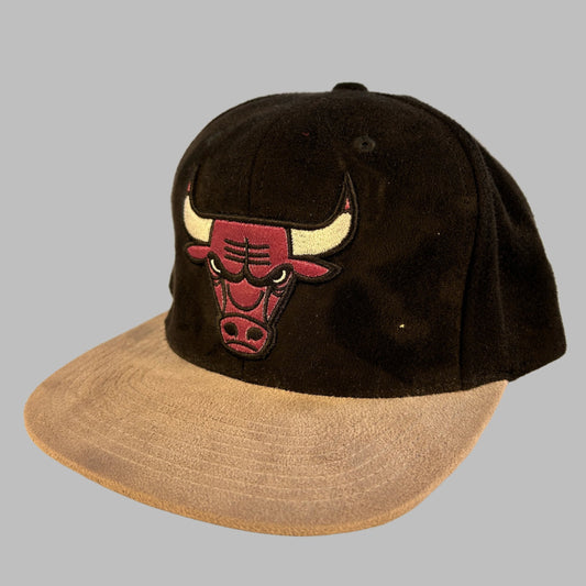 Chicago Bulls Faux Suede Snapback Cap